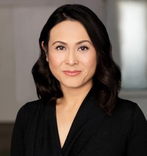 erin Khuê Ninh headshot